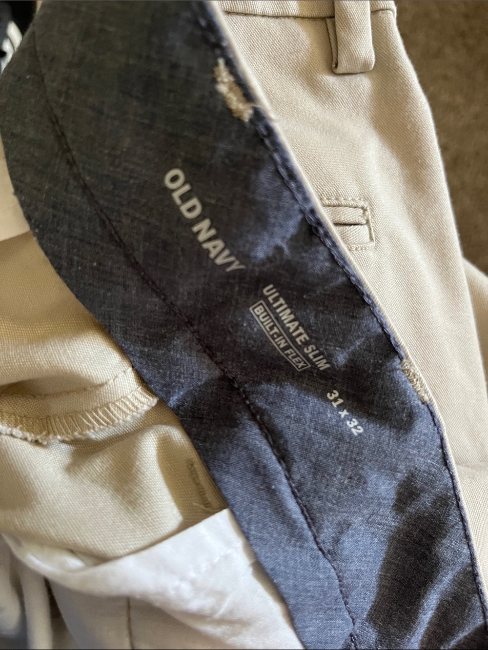 Old Navy Slim Khaki Pants in Tan